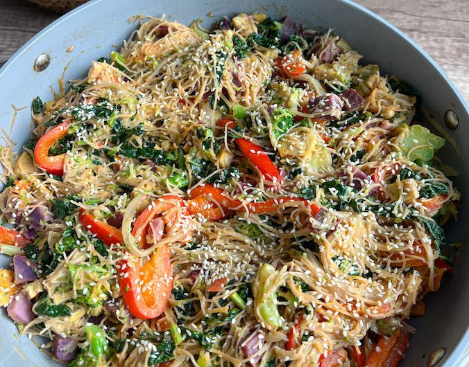 Easy Vegan Tempeh and Veggie Stir Fry