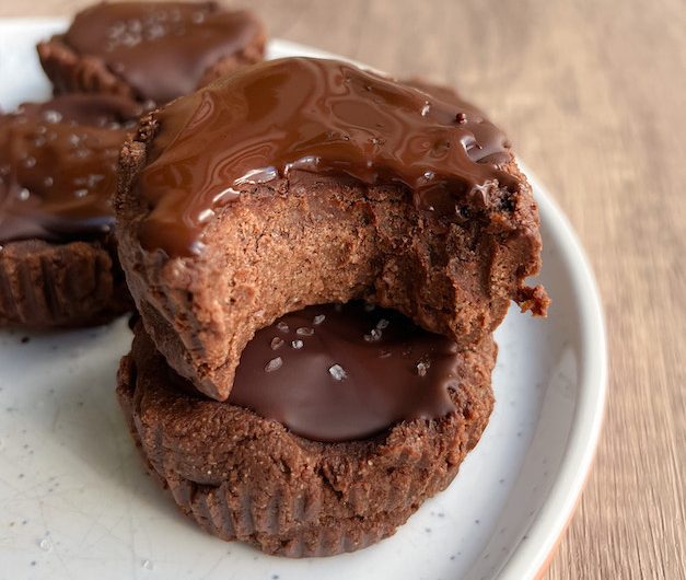 Six Ingredient Delicious Brownie Snacking Cups