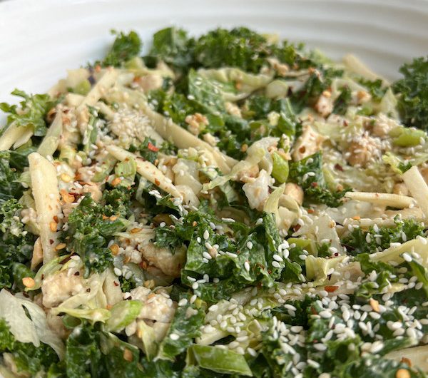 Sesame Greens and Tofu Powerbowl Salad