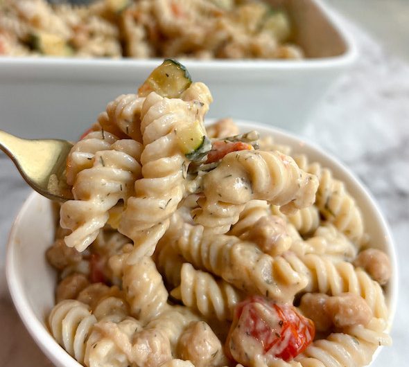 Plant-Based Convenient Veggie & Hummus Pasta