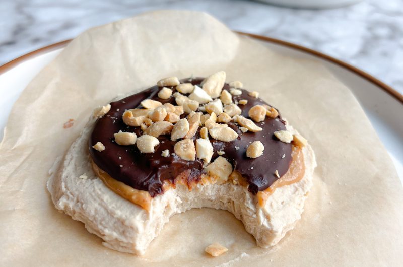 No-Bake Post-Workout Snickers Cookie – High Protein & Delicious