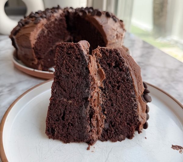 The Best Healthier Gluten-Free Chocolate Cake
