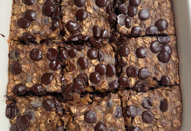 Baked Chocolate Chip Banana Bread and Date Oat Bars