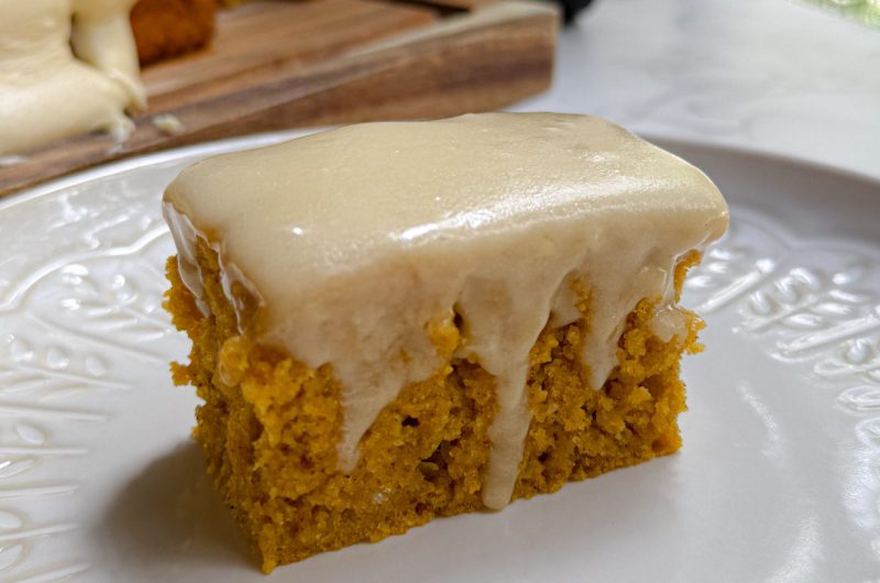 The Best Gluten-Free Pumpkin Snacking Cake