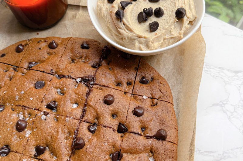 Gluten-Free Cookie Snacking Board with High-Protein Fluff Dip
